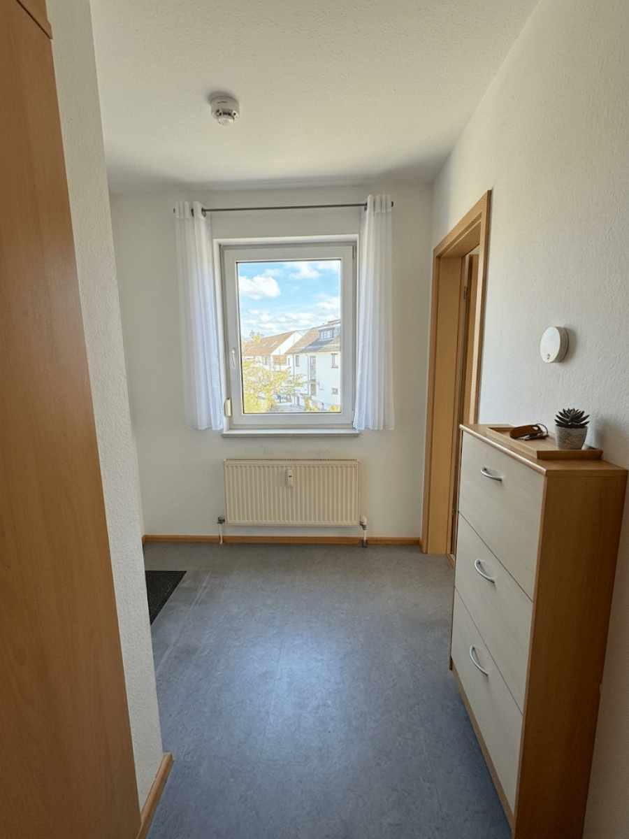 Gepflegte Kapitalanlage in zentraler Lage inkl. Tiefgaragenstellplatz – Nürnberg – Vorschaubild 3