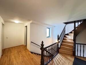 Charmantes Zuhause unter dem Dach, mit Balkon und Personenaufzug – 4315 Leipzig – Vorschaubild 6