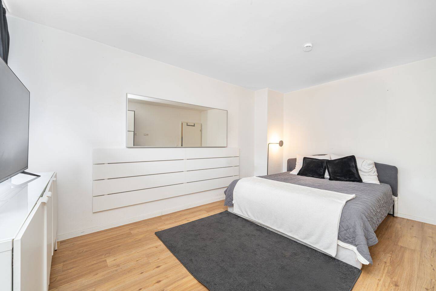 Kompakt. Modern. Clever geschnitten - 1-Zimmer-Apartment in Sendling-Westpark – München – Vorschaubild 2