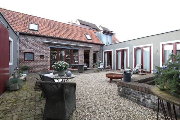 Haus in 50999 Köln mit 425,2 m² kaufen