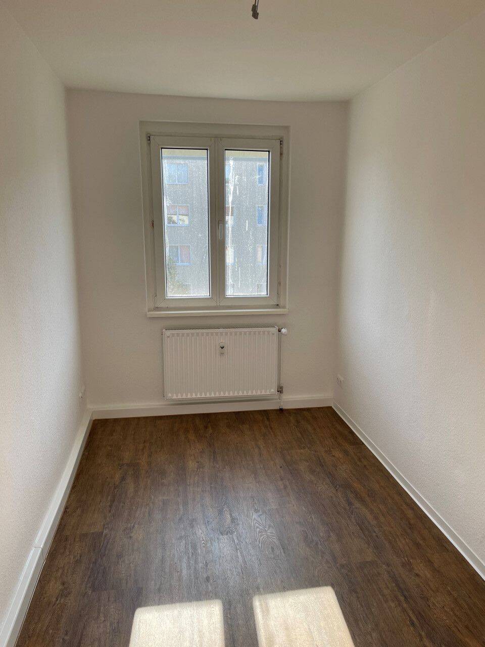 Gepflegte 2,5-Raum-Wohnung mit Balkon in ruhiger Lage – Magdeburg – Vorschaubild 4