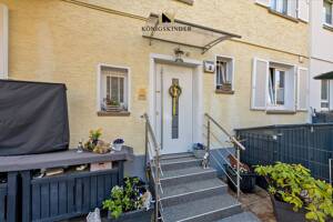 Sonnige 5 Zimmerwohnung auf 2 Etagen mit großem Balkon und Kamin – 70569 Stuttgart – Vorschaubild 5