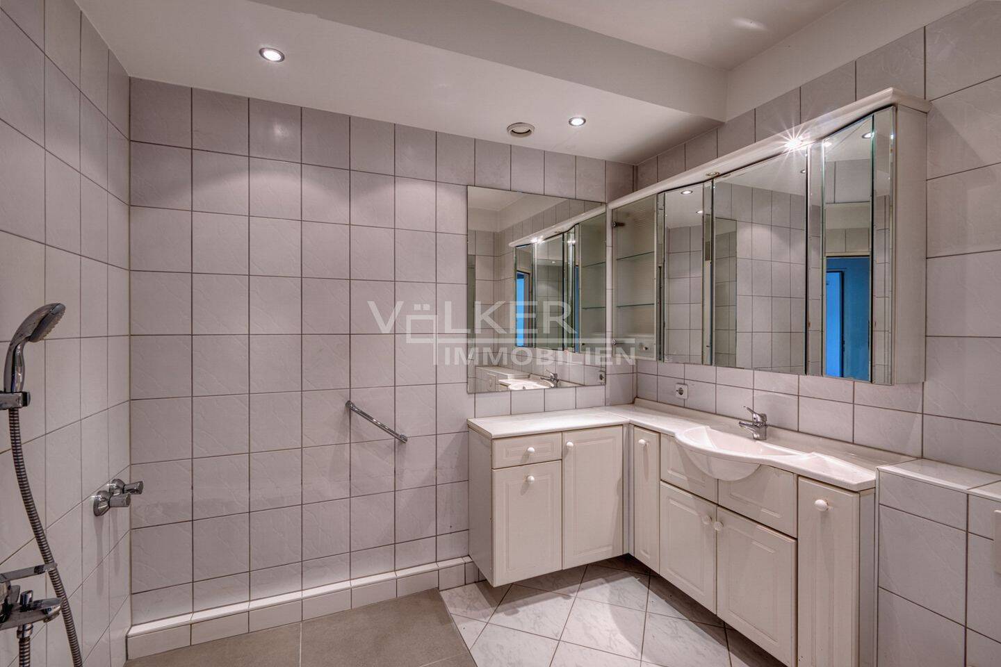 Großzügige Maisonette-Wohnung in Berlin-Westend, flexibel nutzbar – Berlin – Vorschaubild 7