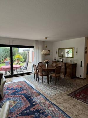 Viel Platz für Ihre Pläne und Träume, großzügiges EFH mit Einliegerwohnung Köln-Hahnwald – 50996 Köln – Vorschaubild 8