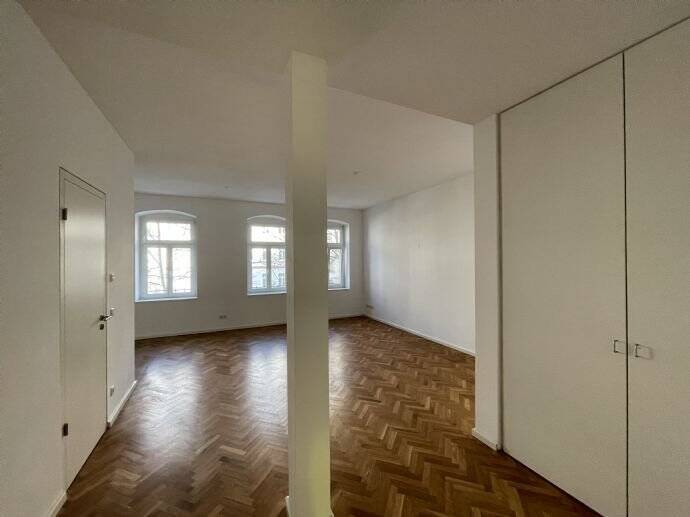 Wohnung mit Einbauküche und Balkon!!! Sehr sonnig, warm und modern!! – Chemnitz – Vorschaubild 8