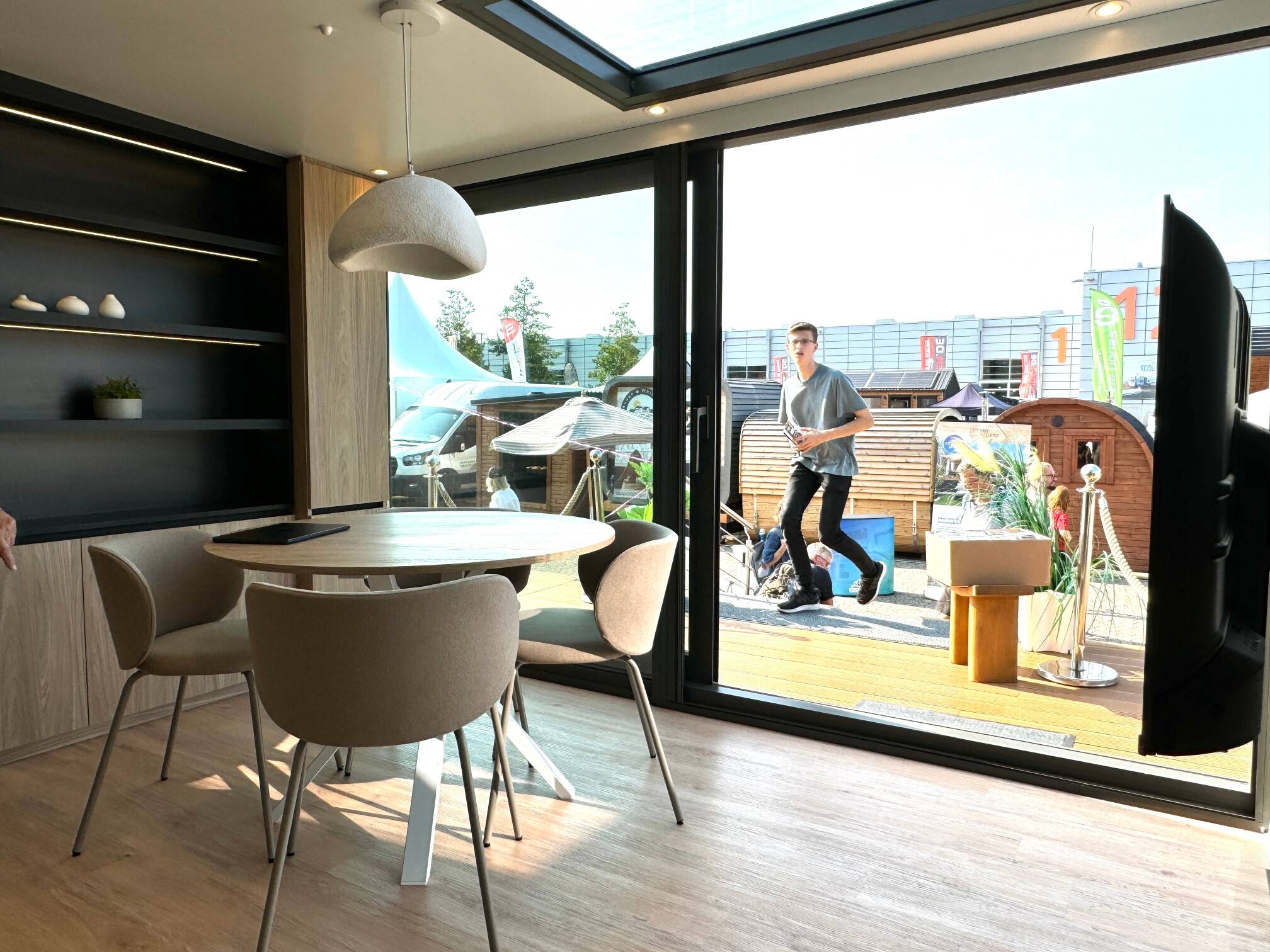 Tinyhouse: Design-Architektur-Haus inkl. Whirlpool für Airbnb & Co. *MAXIMALE RENDITE* – Karlsruhe – Vorschaubild 7