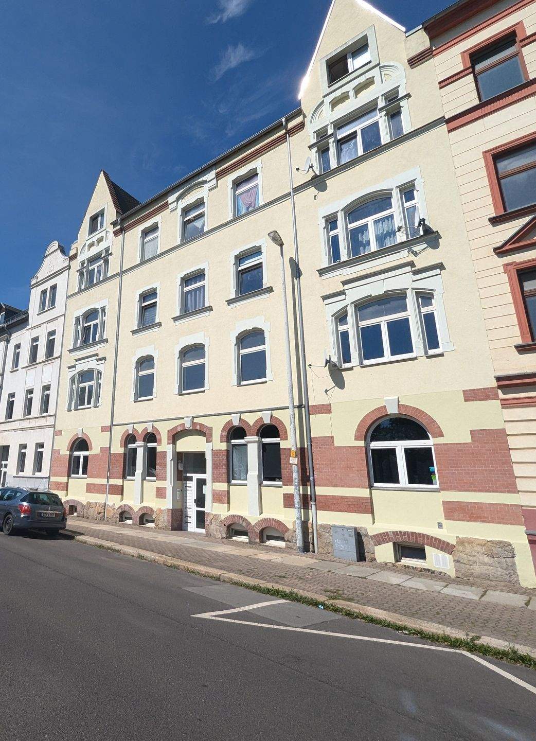 Dachgeschosswohnung in zentraler Lage sucht Mieter
