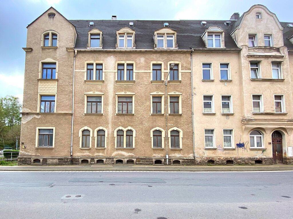 Sanierungsbedürftiges Mehrfamilienhaus mit Baugenehmigung und KFW Förderzusage in Freiberg KAUFEN – Freiberg – Bild 1 von 5