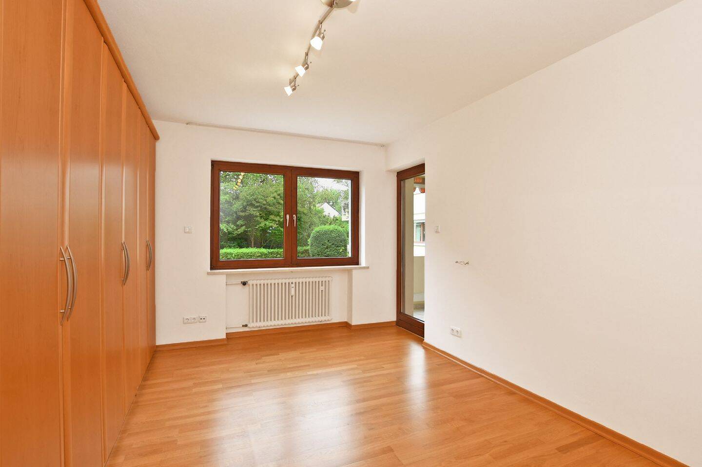 AIGNER - Großzügige 3-Zimmer-Wohnung im Hochparterre in Solln! – München – Vorschaubild 4