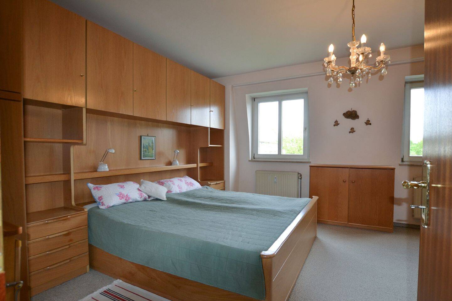 AIGNER - Gut geschittene und helle 4-Zimmer-Dachgeschosswohnung – München – Vorschaubild 4