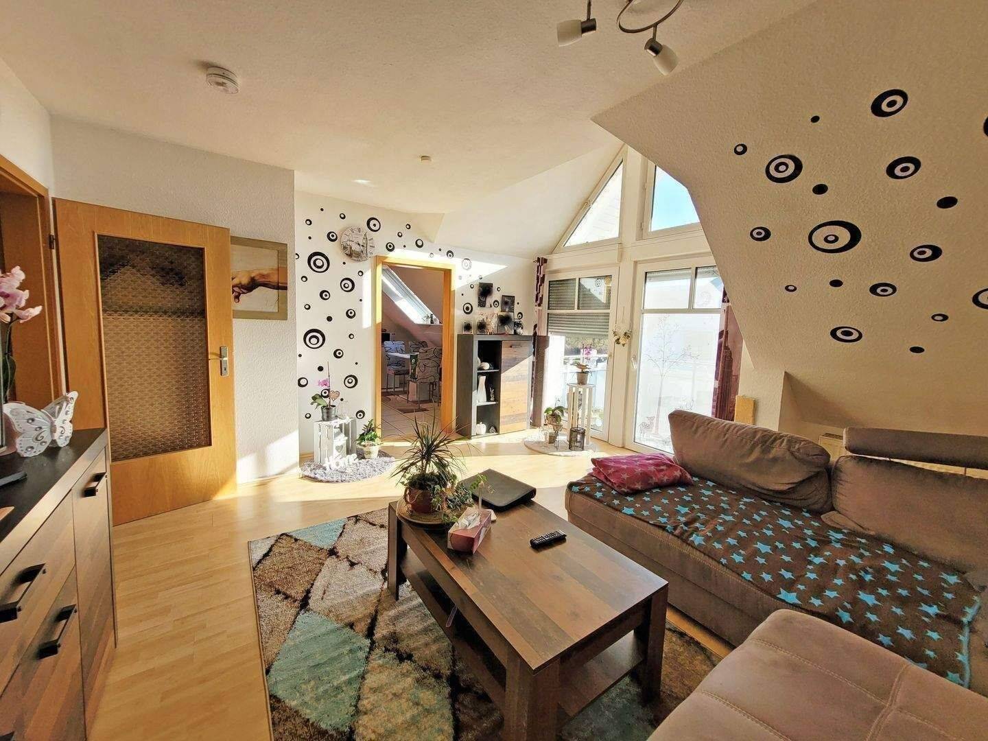 GEMÜTLICH!!! Attraktive 2- Zimmer- Dachgeschosswohnung mit zwei Balkonen – Heringen – Vorschaubild 9