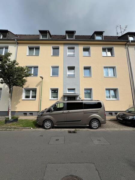 Einziehen & wohlfühlen: 2-Zimmer-Wohnung mit Tageslichtbad in Essen-Karnap