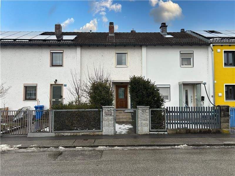 Reihenmittelhaus in Dingolfing – Dingolfing – Bild 1 von 9