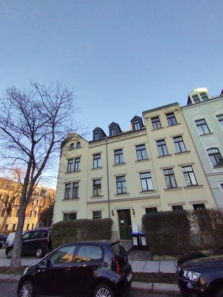 Großzügige 1-Zimmer mit Laminat und Wannenbad in sehr guter Lage – Chemnitz – Vorschaubild 3