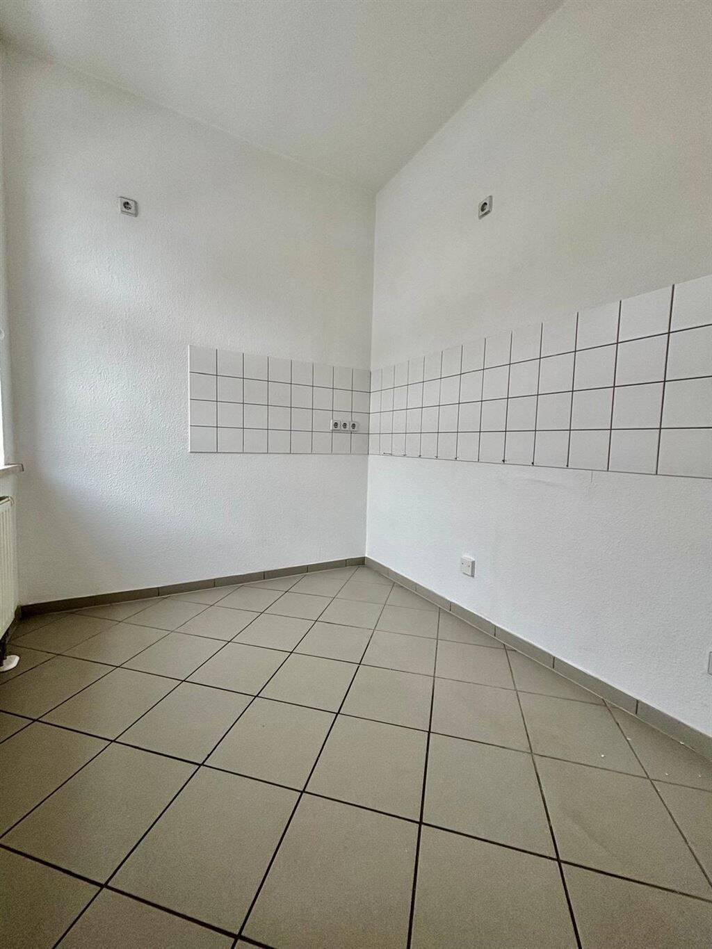 WOHNEN in UNI-Nähe -- WG -- 3-Zi. & Balkon ! – Chemnitz – Vorschaubild 6