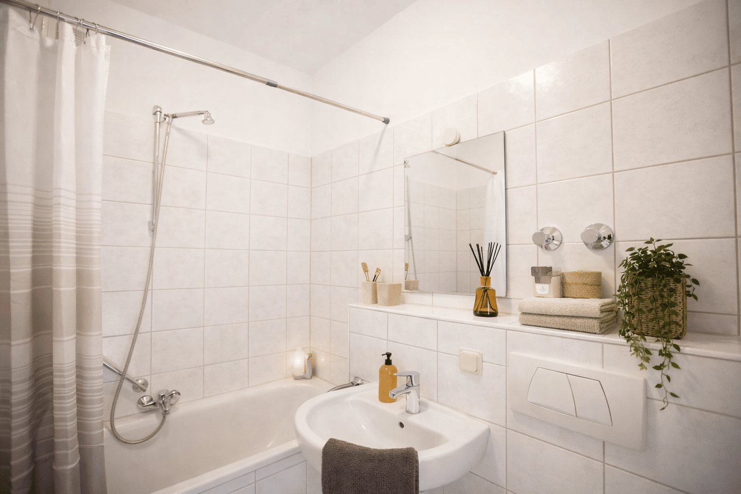 Schöne 3 Zimmerwohnung im Herzen von Schönebeck mit großzügigem Balkon – Bremen – Vorschaubild 5