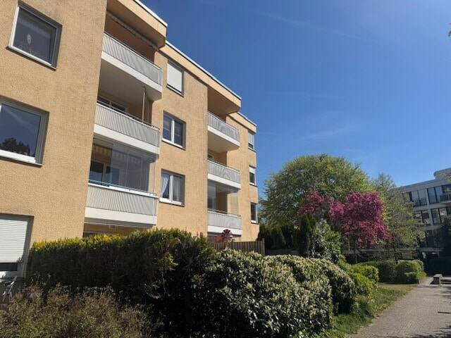 Sehr schöne ruhige 3 Zimmerwohnung in Neuperlach – München – Vorschaubild 3