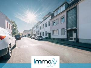 MFH mit 4 Einheiten - Südbalkone - 34.776 € Jahresmiete und 4% Rendite