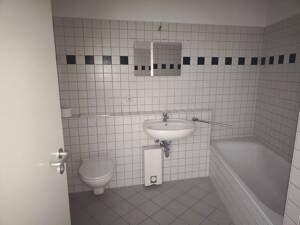 Ruhig und komfortabel wohnen*große Dreiraumwohnung im idyllischen Wohngebiet* – 4159 Leipzig – Vorschaubild 4
