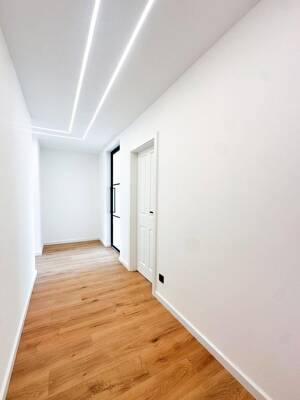 provisionsfrei: helle 3-Zimmer-Wohnung in ruhiger Lage und geringem Hausgeld – 40629 Düsseldorf – Vorschaubild 2