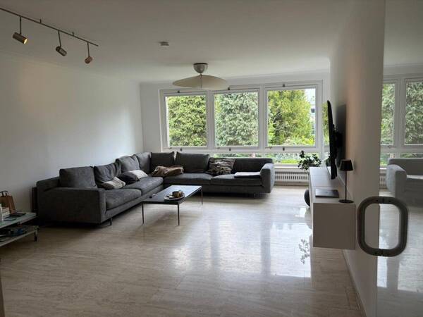Etagenwohnung in 50858 Köln mit 143 m² kaufen