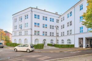 Geschichtsträchtiges Weißensee neu gedacht: 3-Zimmer-Altbau-Traum mit 138 m² und zwei Bädern – 13088 Berlin – Vorschaubild 2