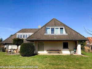 Großes Wohnhaus mit Garage und parkähnlichem Garten – 23758 Oldenburg in Holstein – Vorschaubild 6
