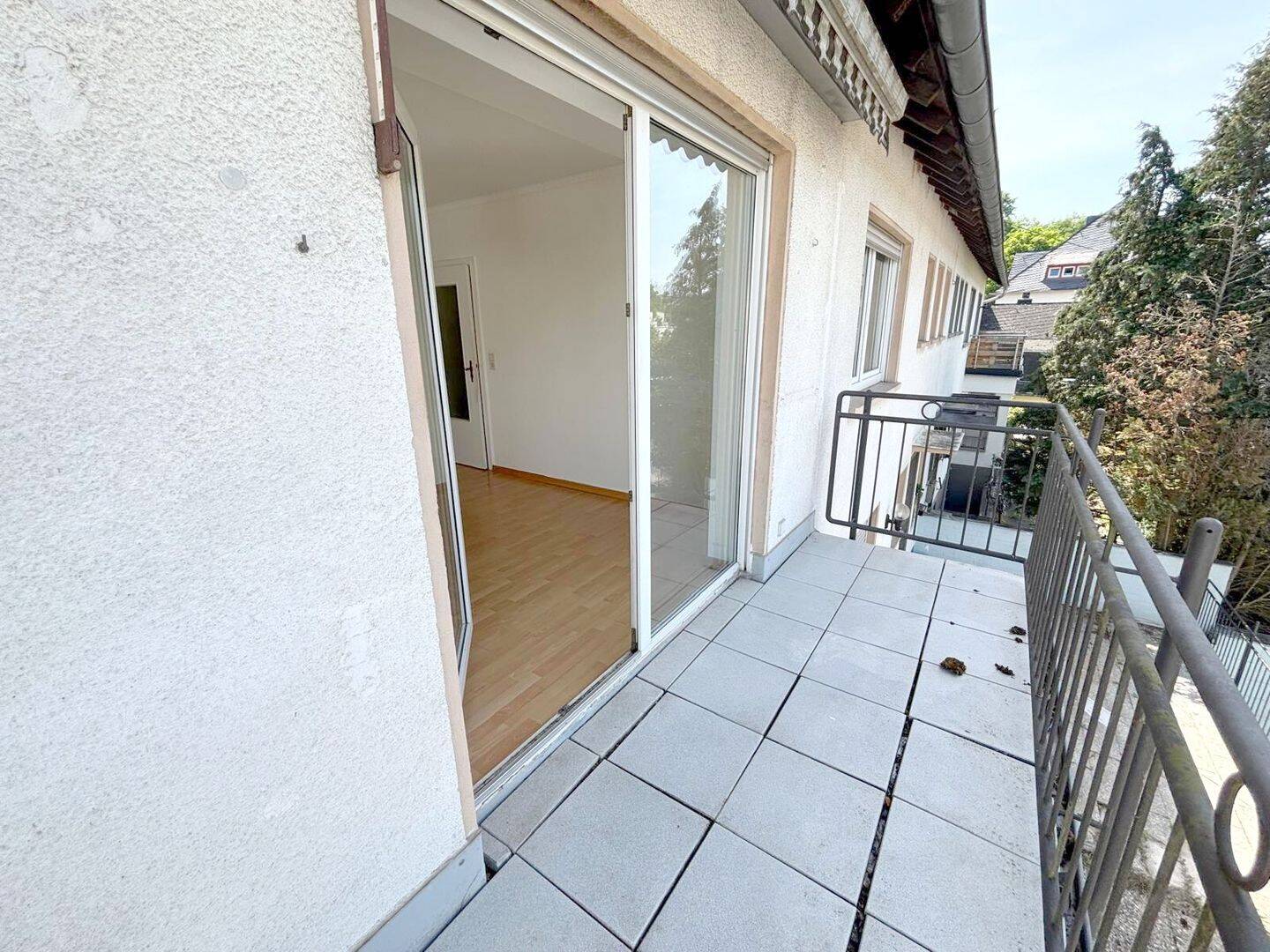 Dreifamilienhaus in Trier-Olewig: Garten, 2 Garagen, voll unterkellert – Trier – Vorschaubild 8