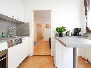 ruhige 2-Zimmer-Wohnung in Stuttgart-Münster - WOHNEN AUF ZEIT _ – 70376 Stuttgart – Vorschaubild 2