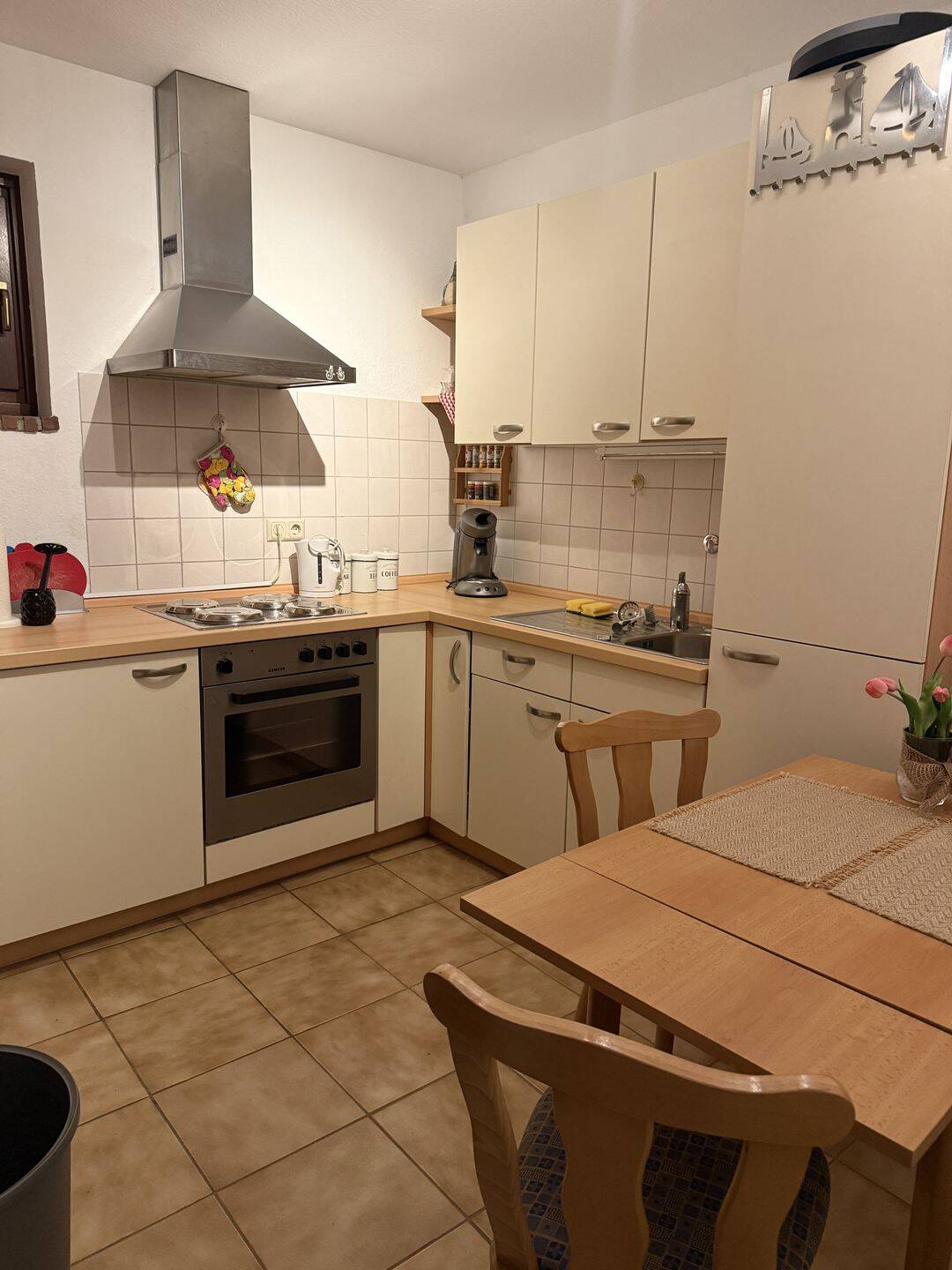 Idyllisch gelegene 1-Zimmer-Wohnung mit traumhaftem Ausblick. – Schmallenberg – Bild 1 von 3