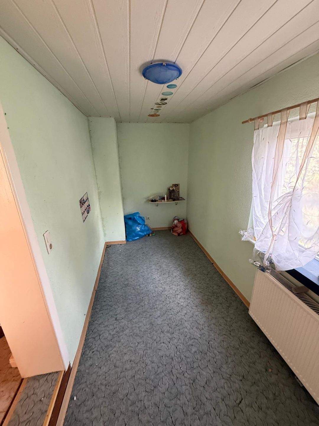 +++ Familienfreundliches Haus mit großem Potential in Schkölen +++ – Schkölen – Vorschaubild 4