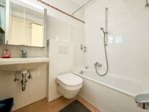 Modernisiertes 1-Zimmer-Apartment in Schwabing-West! – 80805 München – Vorschaubild 5