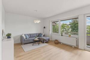 ***wunderschöne 3-Zimmer Wohnung mit Garage und Balkon*** – 88662 Überlingen – Vorschaubild 2