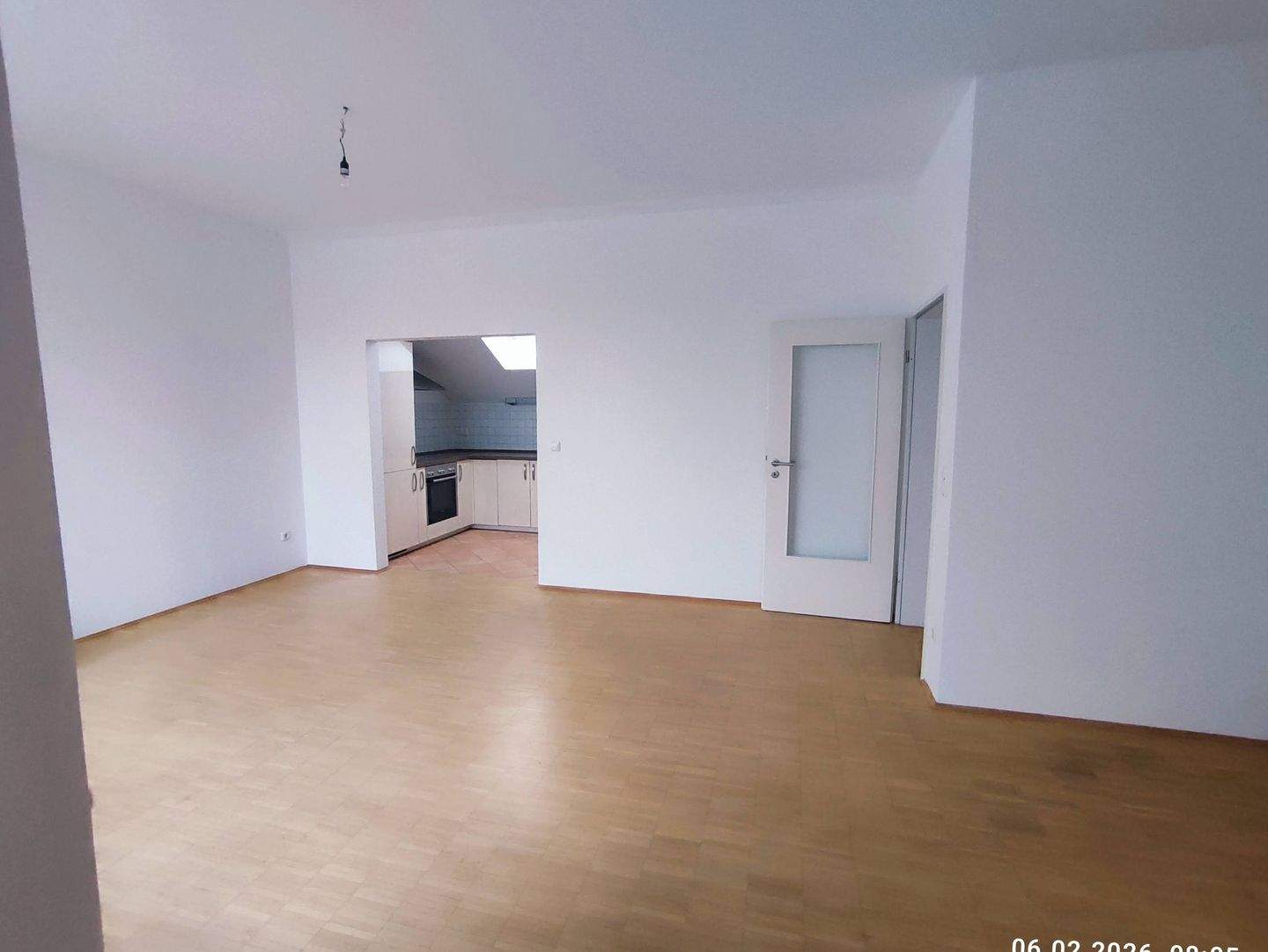 Sonnige 2-Zi.-Dachterrassen-Whg. in München-West zu vermieten – München – Vorschaubild 2