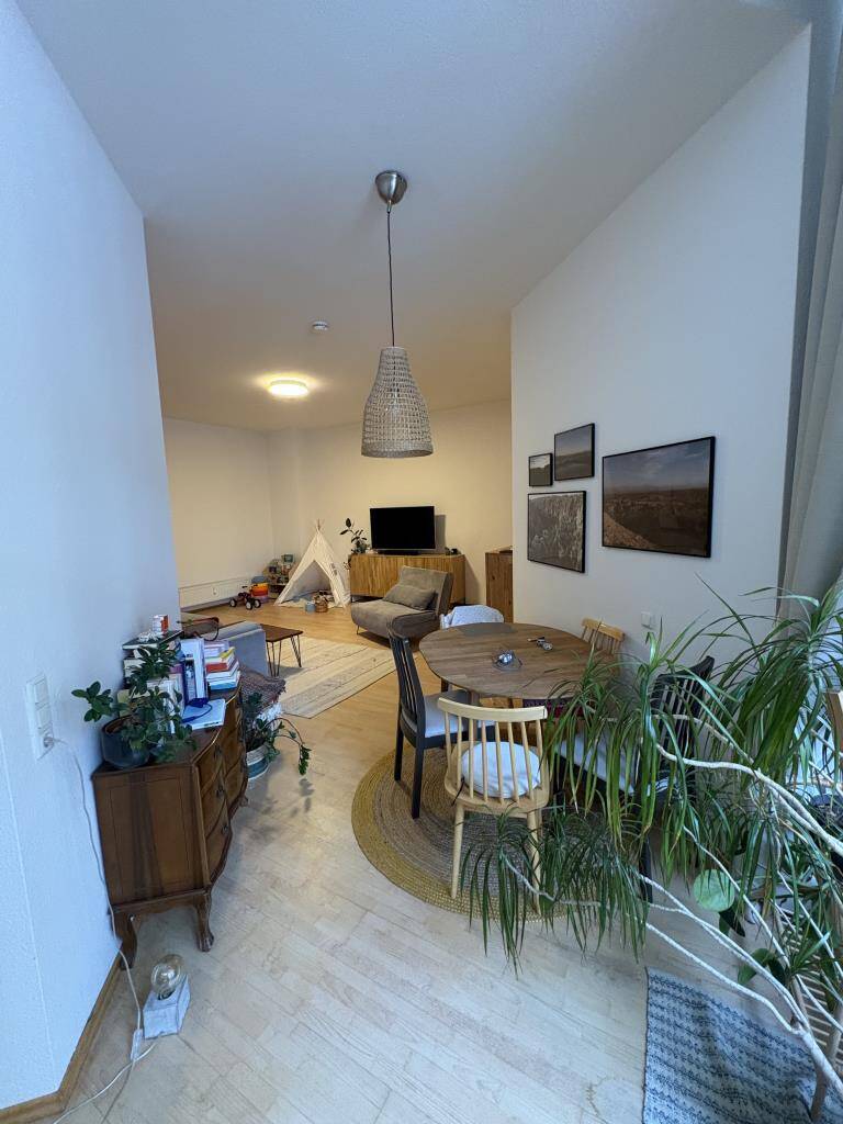 Zentrumsnahe 3-Raum-Wohnung mit Balkon – Erfurt – Vorschaubild 3