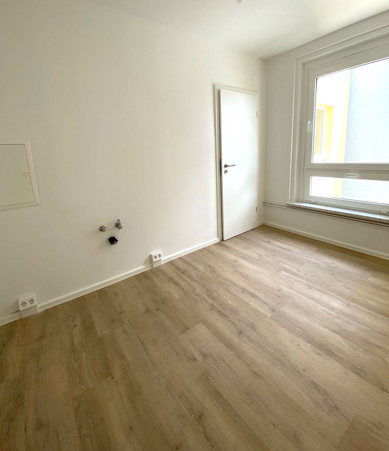 Willkommen in Ihrem neuen Zuhause: 3-Zi.-Wohnung mit Balkon – Berlin – Vorschaubild 6