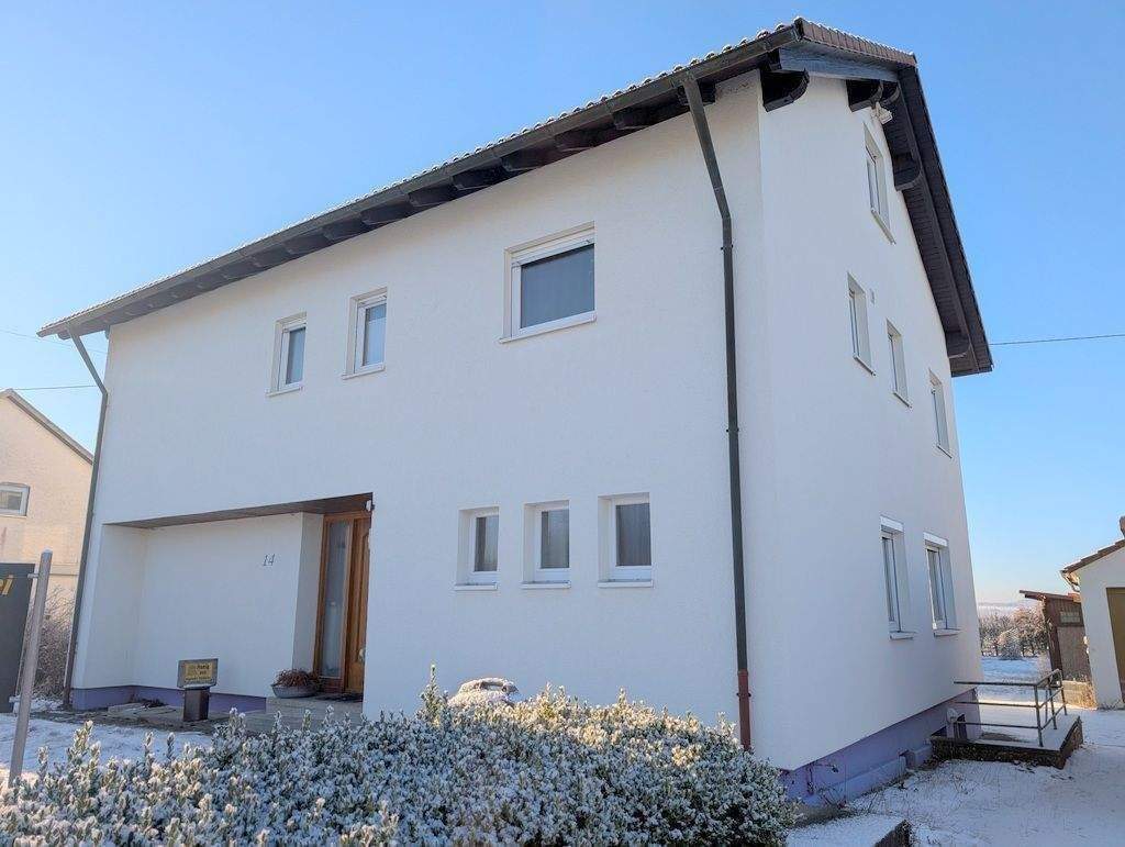 Vielseitiges WOHNGLÜCK - 2 Wohnungen - Baufenster im Garten – Bad Urach – Vorschaubild 4