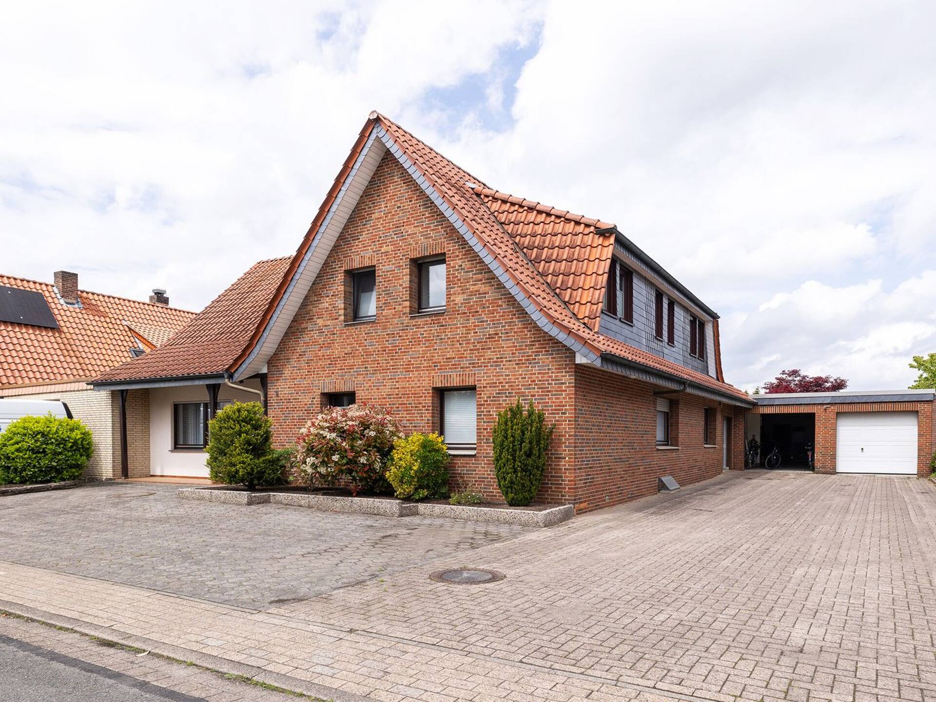 Einfamilienhaus in 49324 Melle mit 287,91 m² kaufen