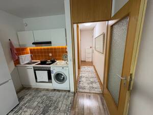 Gepflegte 1-Zimmer-Wohnung mit Balkon & Einbauküche in München-Am Hart – 80937 München – Vorschaubild 1