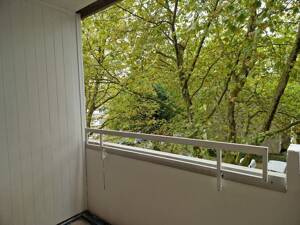 Hier findet jeder seinen Platz: komplett renovierte 3-Zimmer-Wohnung mit Balkon! – 44359 Dortmund – Vorschaubild 2