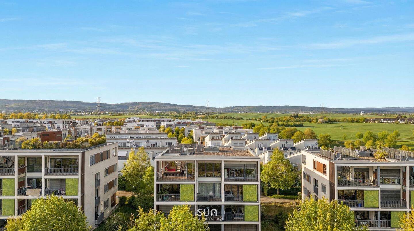 ÜBER DEN DÄCHERN RIEDBERGS: 360° Panorama-Penthouse | Skyline & Taunusblick | 5 Terrassen