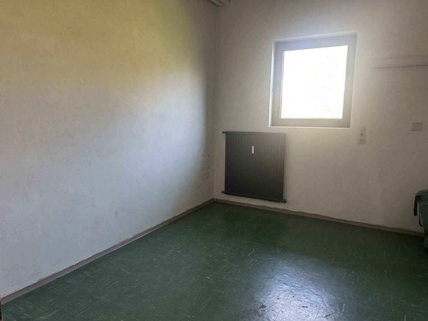 Zweifamilienhaus mit Garten in Remseck-Hochdorf – Remseck am Neckar – Vorschaubild 3