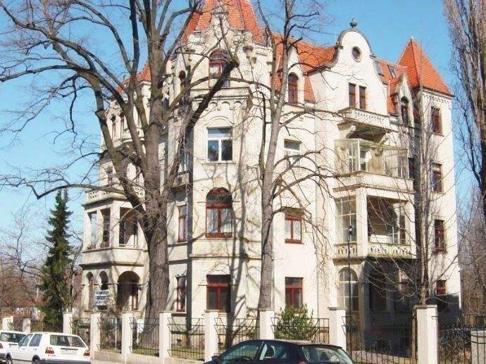 3-Zi-Penthousewohnung ab 01.11.25 in stilvoller Stadtvilla in Dresden in direkter Nähe der Technischen Universität – Dresden – Vorschaubild 2