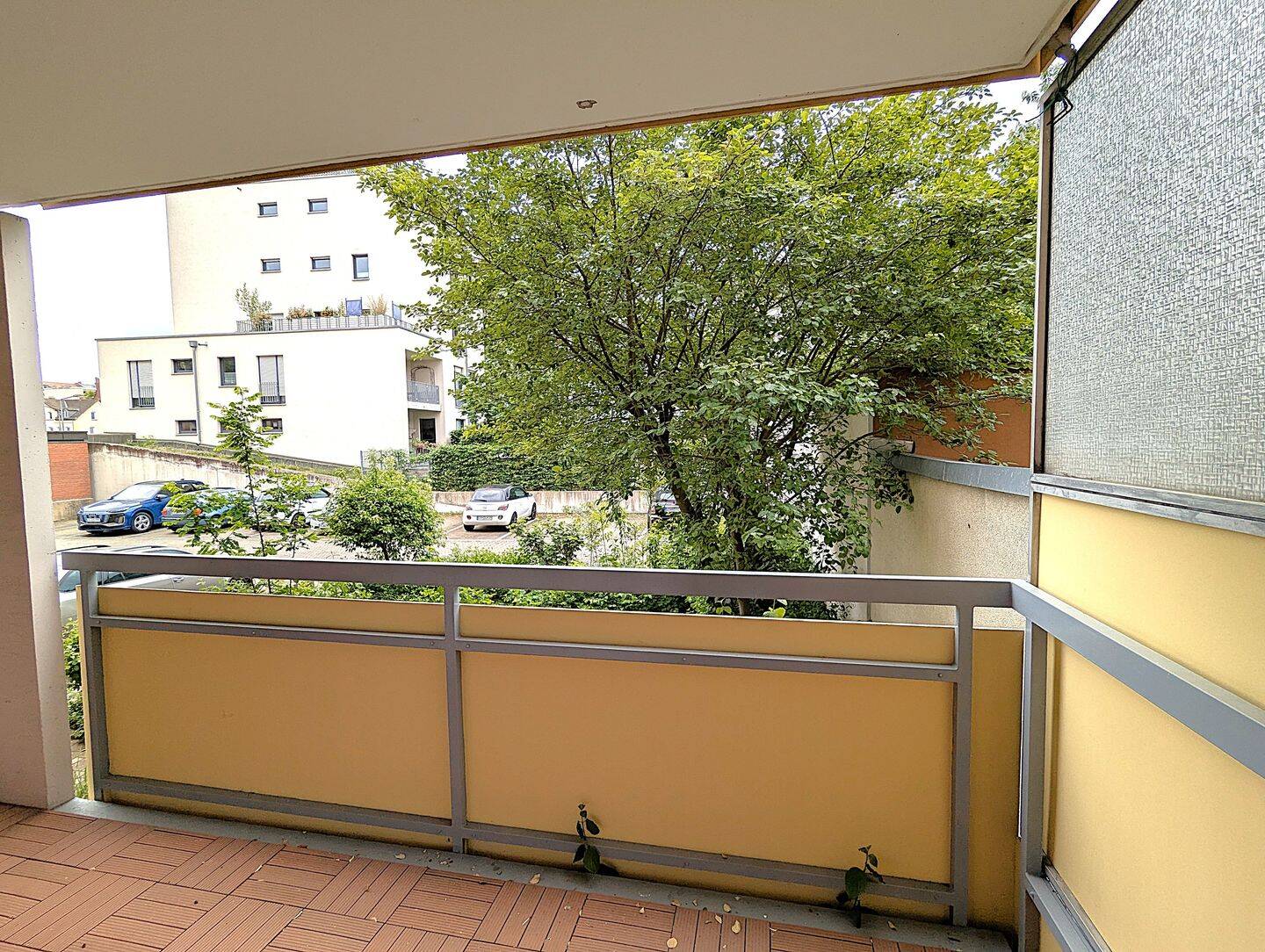 ERSTBEZUG NACH SANIERUNG: Außergewöhnlich schöne 2-Zimmer-Wohnung mit Balkon, zentral und ruhig – Nürnberg – Vorschaubild 8