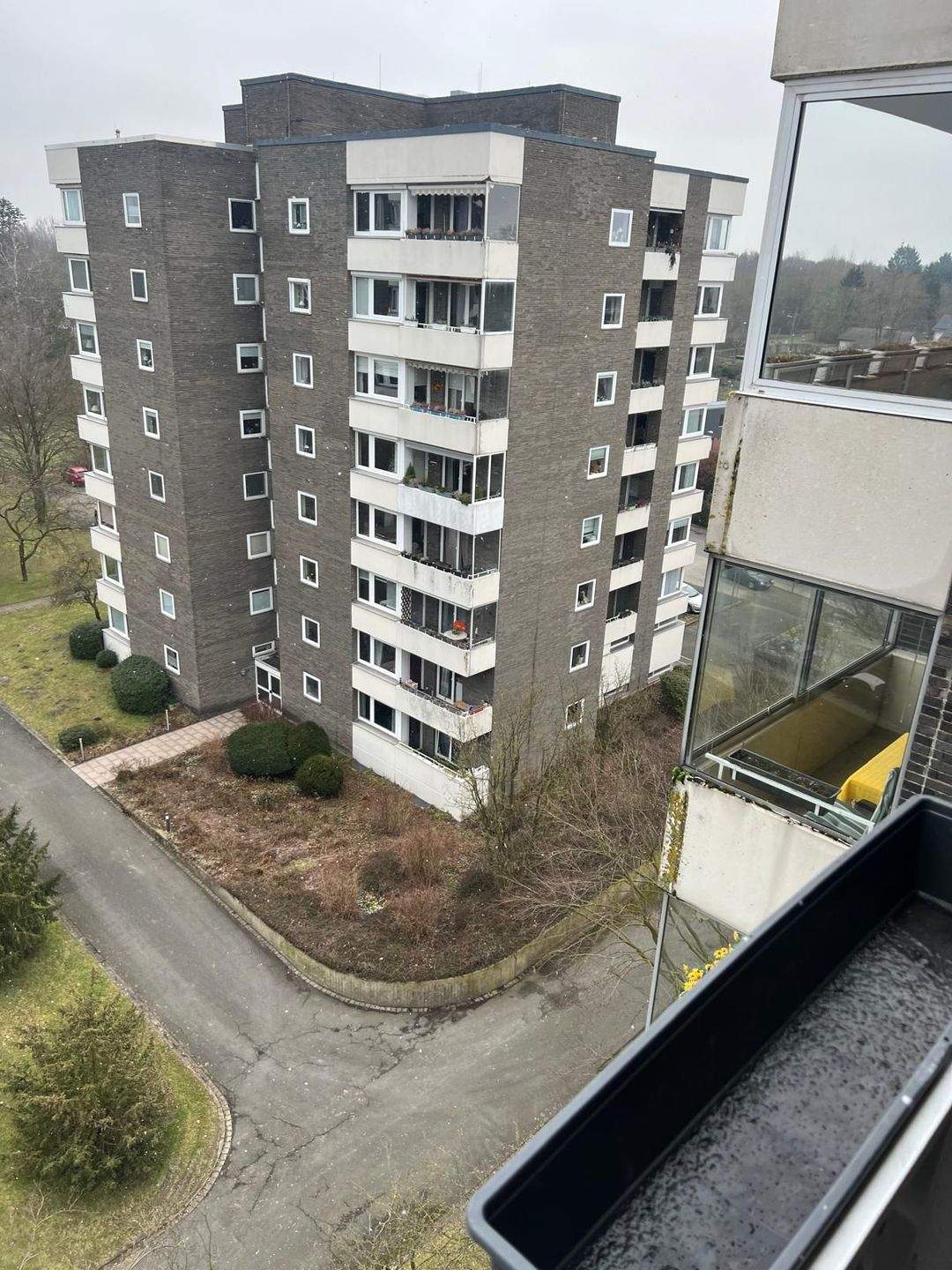 Rendite-Kick mit Weitblick! 7. OG mit Loggia & Garage - Sanierungsfahrplan (ISFP) liegt bereits vor! – Osnabrück – Vorschaubild 3