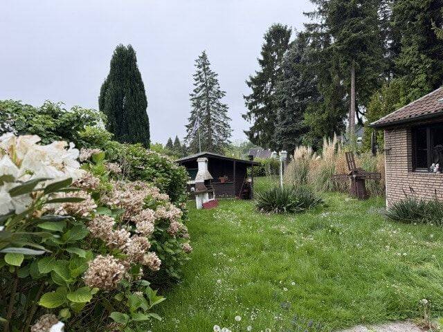Ihr grünes Zuhause: Charmante Maisonettewohnung mit eigenem Eingang und großem Gartenparadies – Bochum – Vorschaubild 6