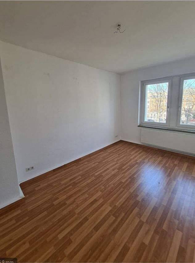 Einziehen und wohlfühlen in der attraktiven Zwei-Zimmer-Wohnung mit Balkon – Chemnitz – Vorschaubild 6