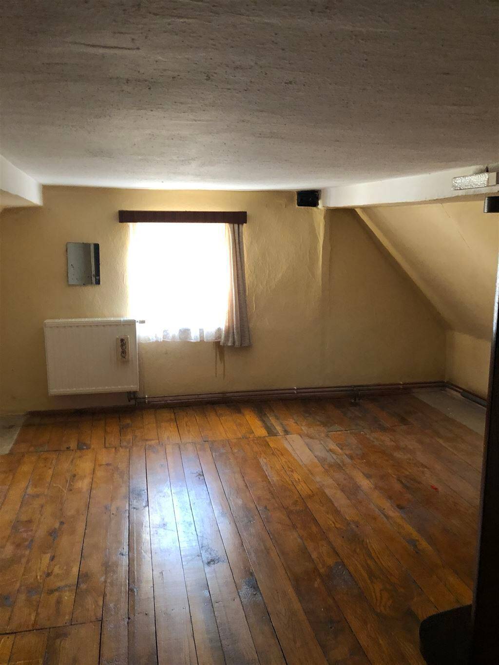 Einfamilienhaus mit ca. 1.790,00 m² großer Wiese in ländlicher Lage von Querfurt – Querfurt – Vorschaubild 8