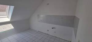 GELEGENHEIT!!! TOP RENOVIERTE 3 ZIMMER DACHGESCHOSS WOHNUNG in DUISBURG - RHEINHAUSEN - MITTE!!! – 47226 Duisburg – Vorschaubild 6