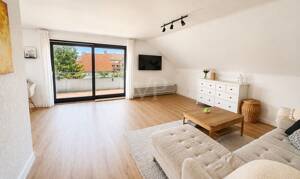 Helle Dachgeschosswohnung mit 2 Balkonen - kurzfristig bezugsfrei in ruhiger Lage – 68259 Mannheim – Vorschaubild 7
